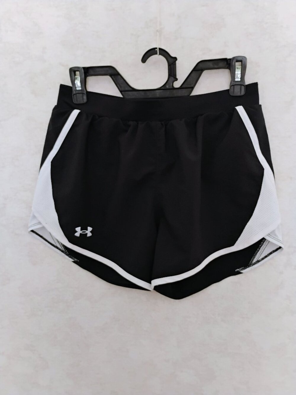 Under Armour HeatGear Running Shorts – XS